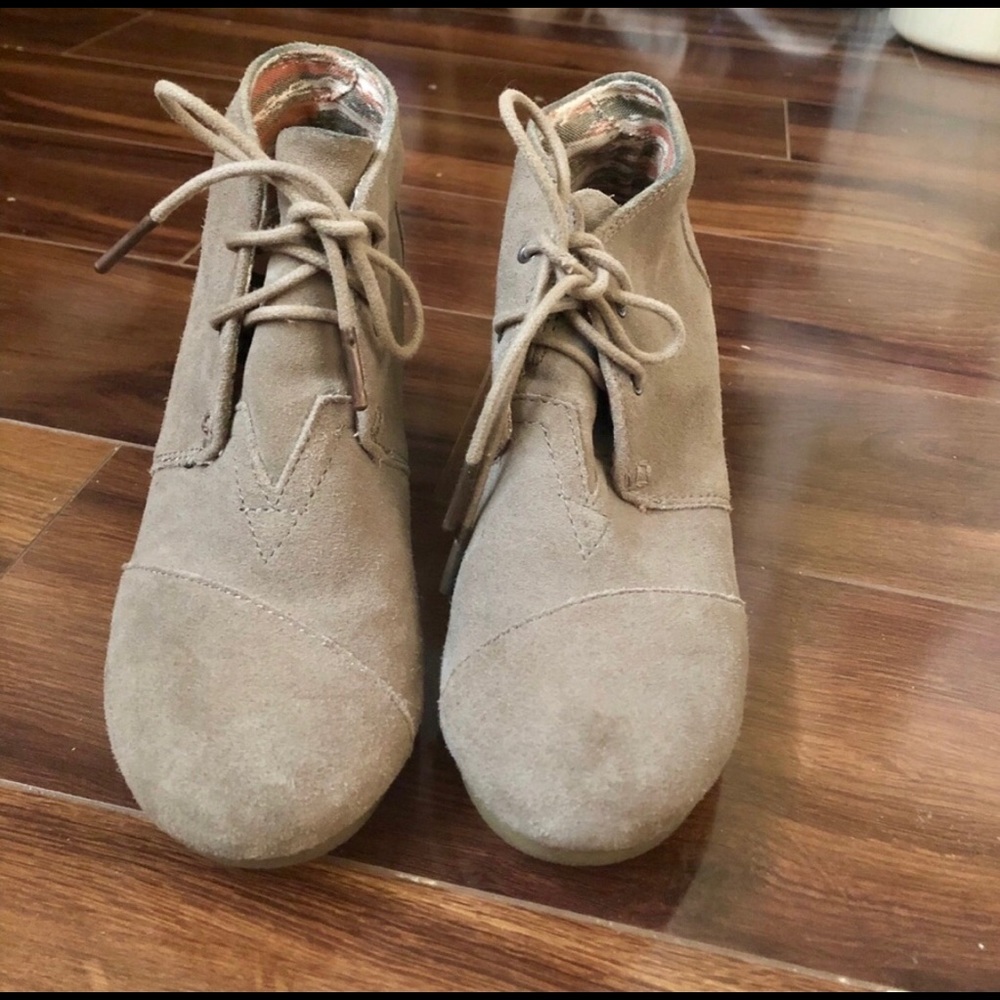 Toms heeled booties